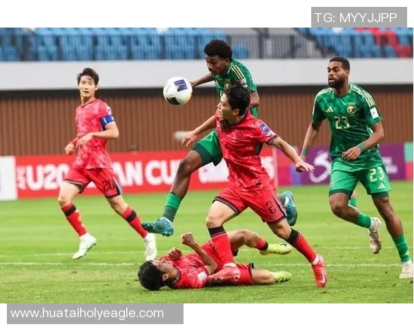 几内亚足球U20队在国际赛场上的崛起与挑战分析 几内亚足球U20队在国际赛场上的崛起与挑战分析