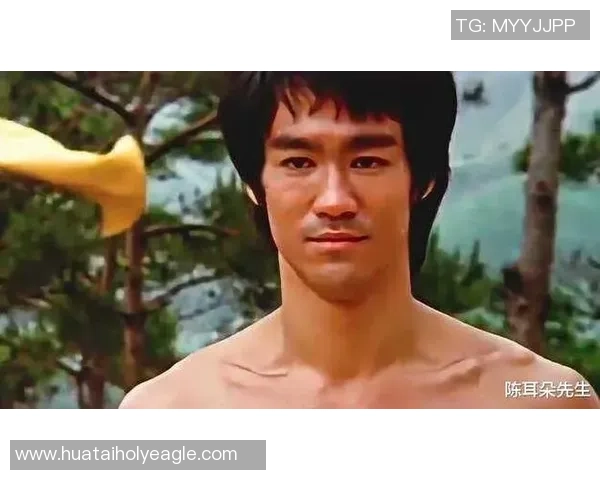 少林足球中是否有李小龙的身影与其武术精神的深刻关联探讨