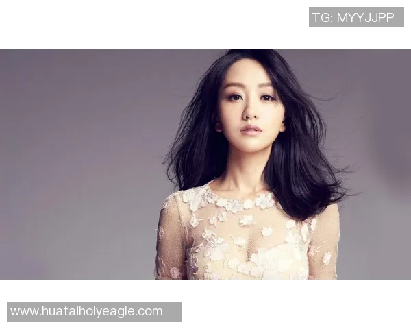 杨蓉足球宝贝高清写真展现青春活力与运动魅力的完美结合 杨蓉足球宝贝高清写真展现青春活力与运动魅力的完美结合