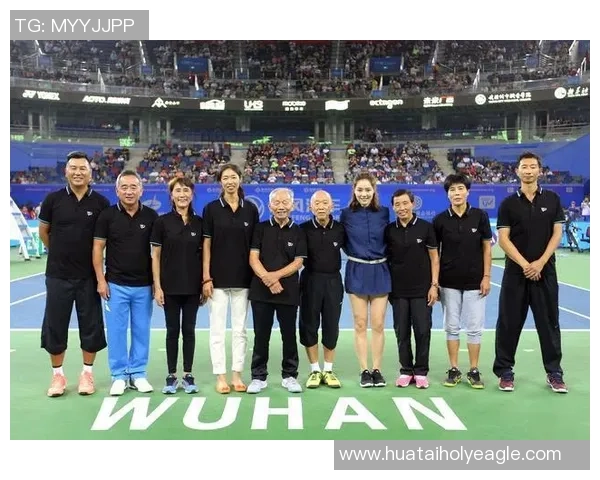 重庆网球队与武汉网球队赛后技术分析与战术复盘探讨